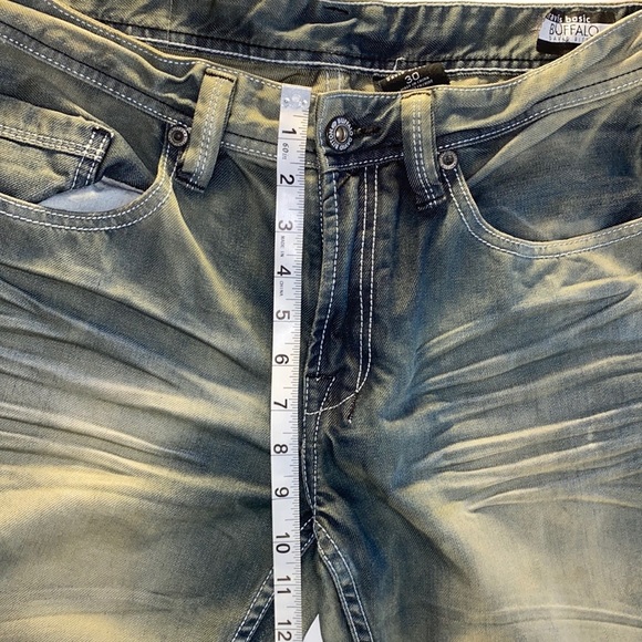 White Buffalo jeans - Picture 4 of 7